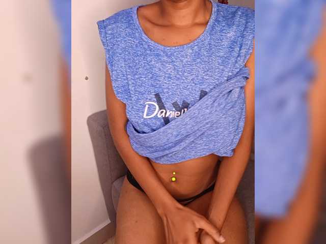 Shamirah live cam on BongaCams