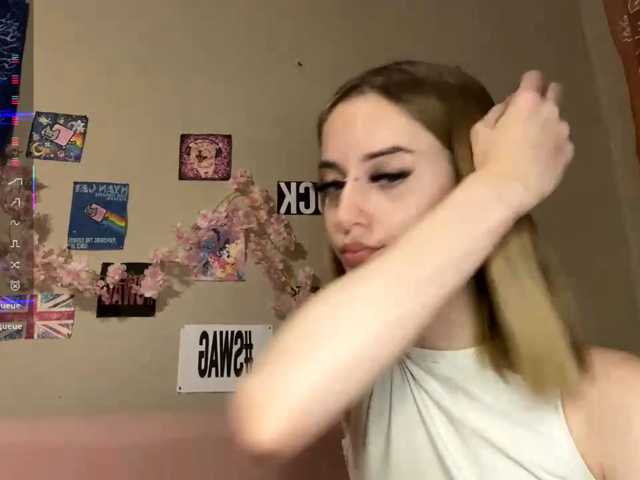 kittywithu live cam on BongaCams