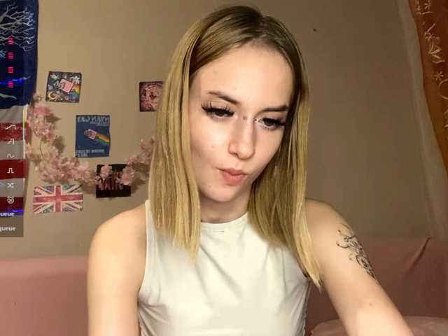 kittywithu live cam on BongaCams