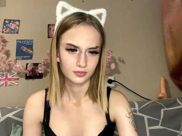 kittywithu live cam on BongaCams