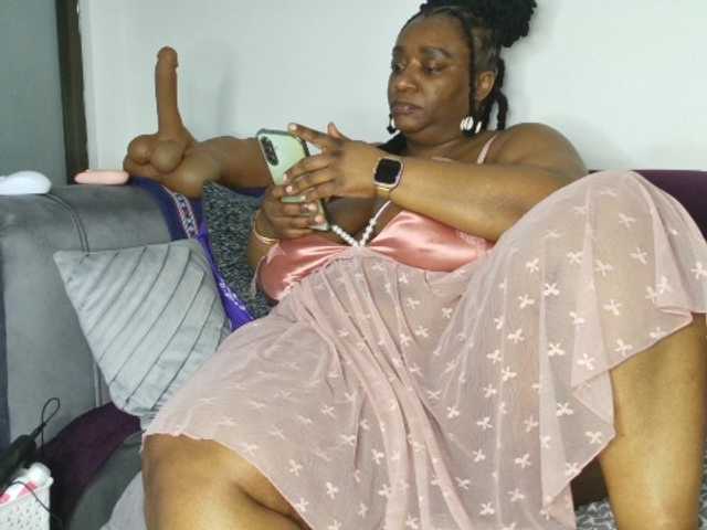 ThickianaRider1 live cam on BongaCams