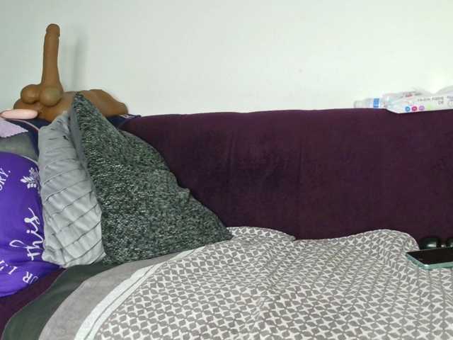ThickianaRider1 live cam on BongaCams