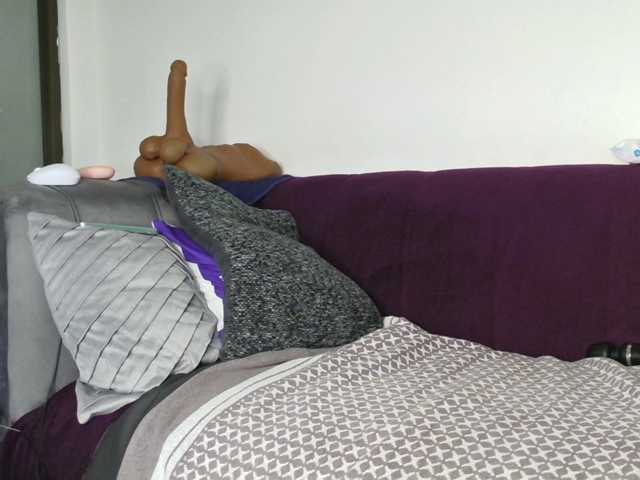 ThickianaRider1 live cam on BongaCams