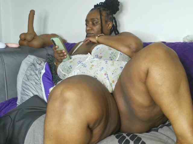 ThickianaRider1 webcam