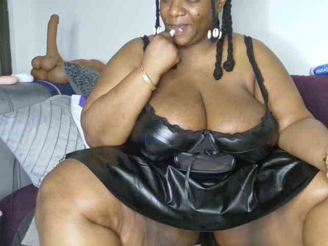 ThickianaRider1 webcam