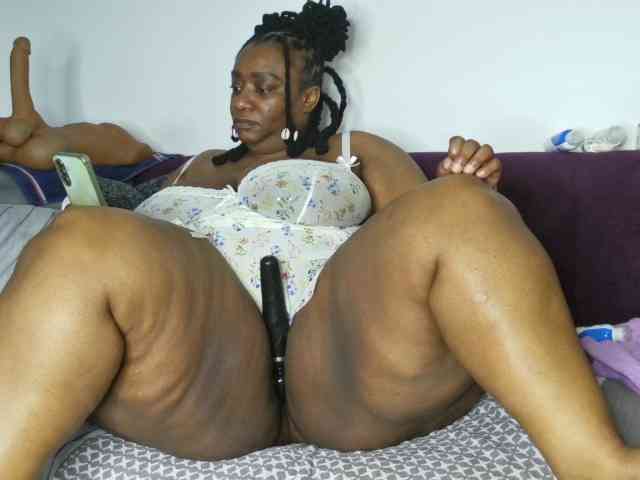 ThickianaRider1 webcam