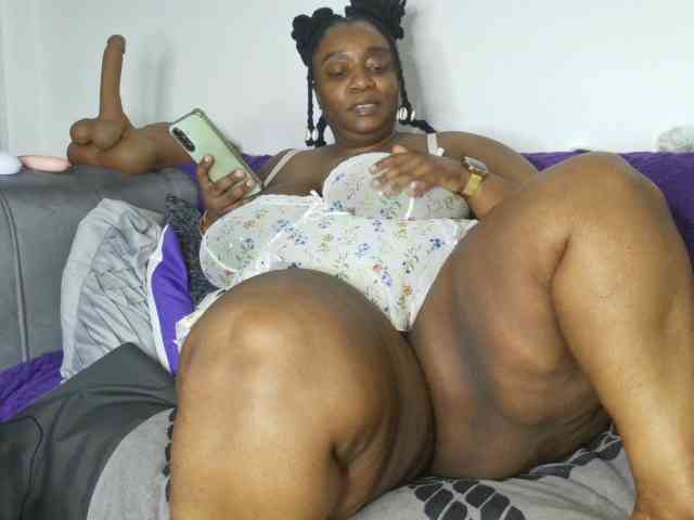 ThickianaRider1 webcam