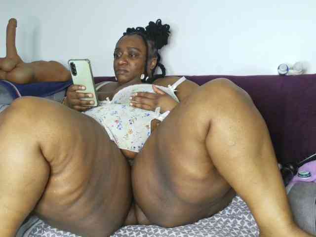 ThickianaRider1 webcam