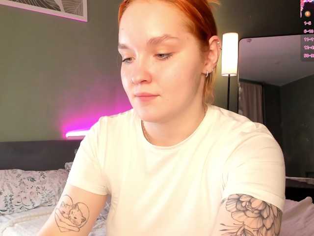 MargoBlaze live cam preview