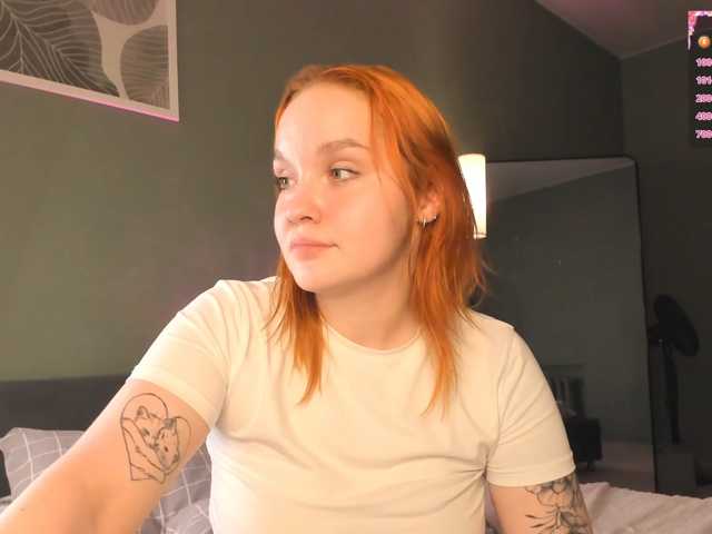 MargoBlaze live cam preview