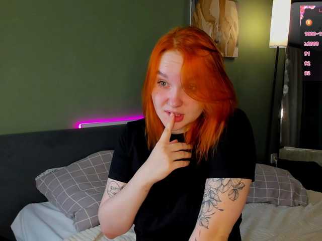 MargoBlaze live cam preview