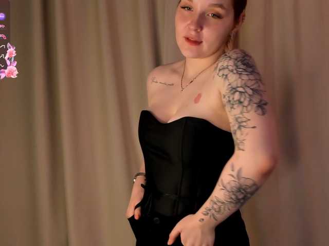 MargoBlaze live cam on BongaCams