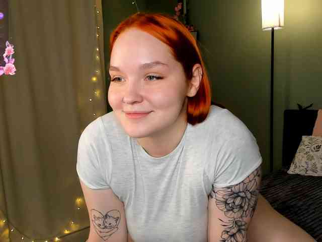 Margoblaze's cam show statistics and live stream