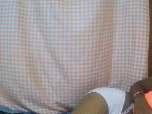 Khasandi live cam on BongaCams