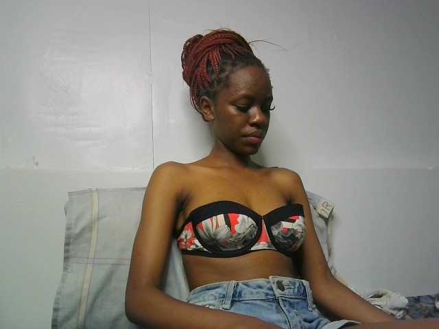 Leximia live cam on BongaCams