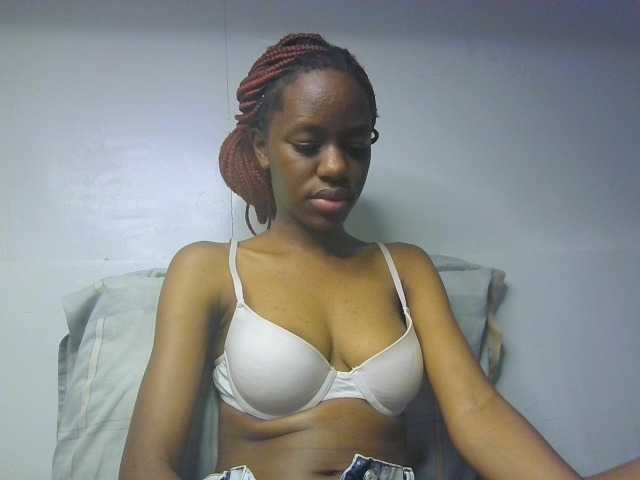 Leximia live cam on BongaCams