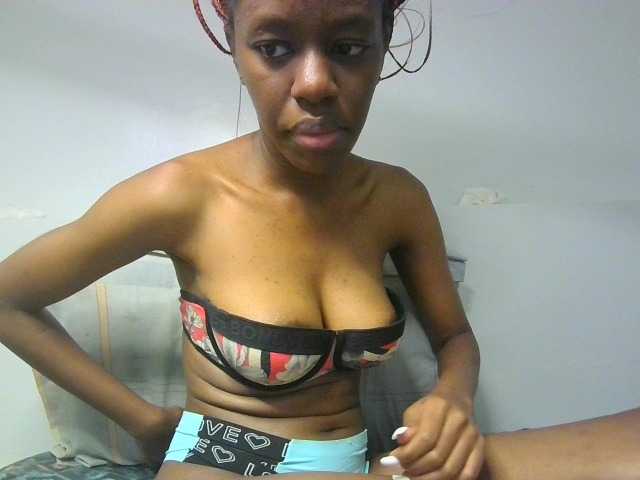 Leximia live cam on BongaCams