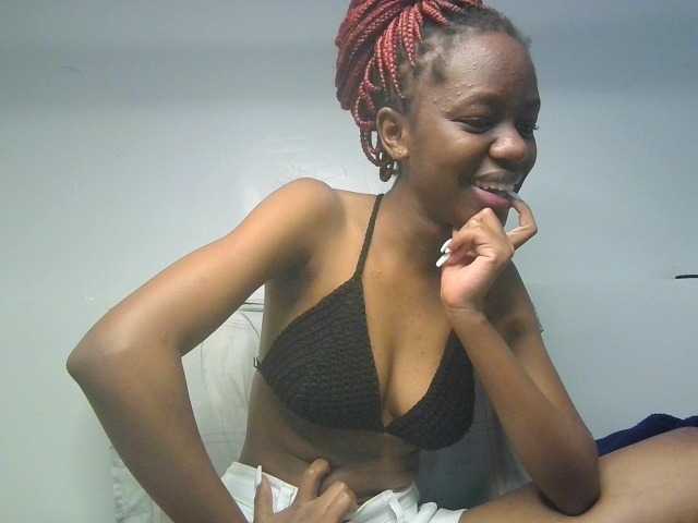 Leximia live cam on BongaCams