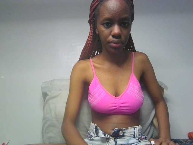 Leximia live cam on BongaCams