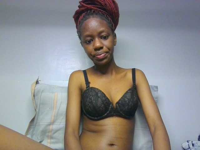 Leximia live cam on BongaCams