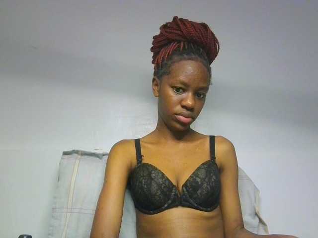 Leximia live cam on BongaCams