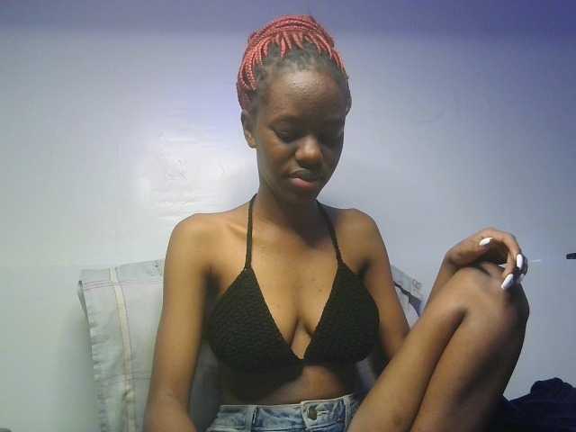 Leximia live cam on BongaCams