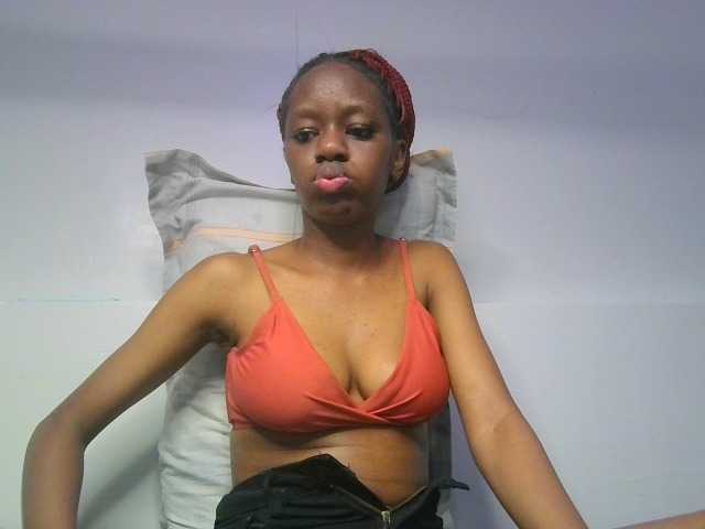 Leximia live cam on BongaCams