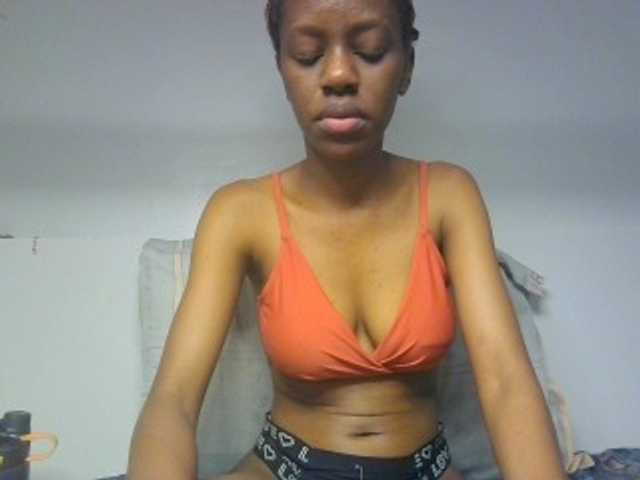 Leximia live cam on BongaCams