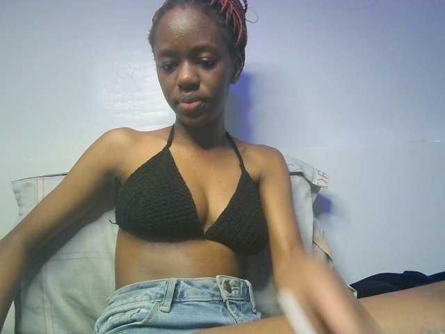 Leximia live cam on BongaCams