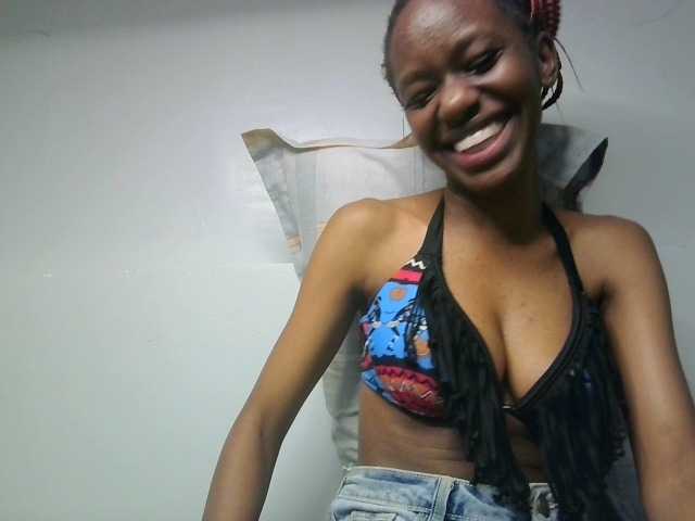 Leximia live cam on BongaCams