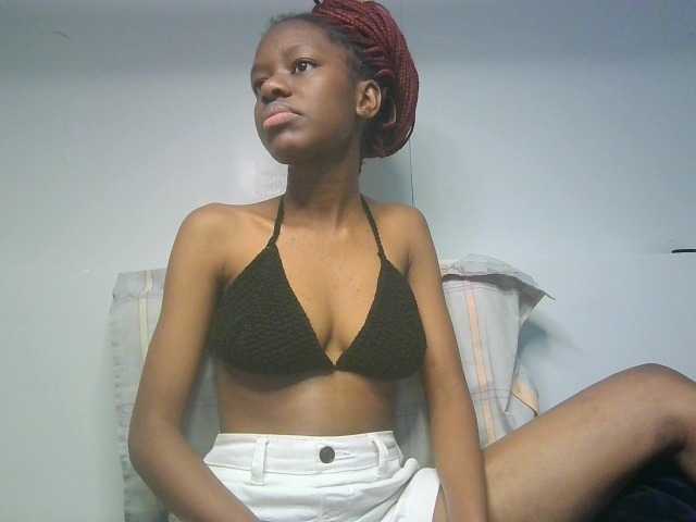 Leximia live cam on BongaCams