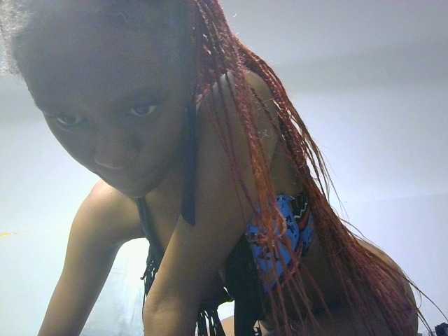 Leximia live cam on BongaCams