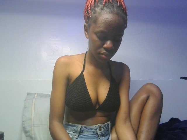 Leximia live cam on BongaCams