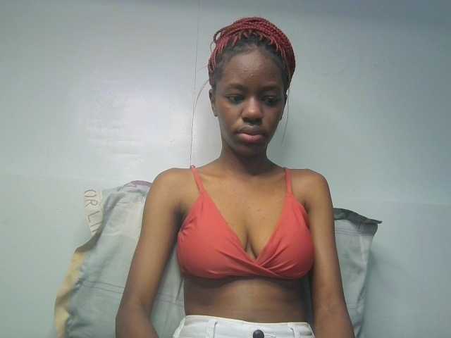 Leximia, en vivo ahora en BongaCams