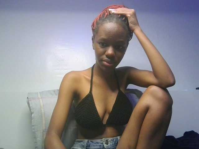 Leximia live cam on BongaCams