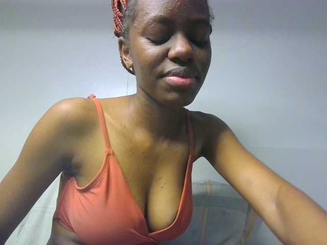 Leximia live cam on BongaCams