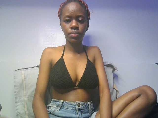 Leximia live cam on BongaCams