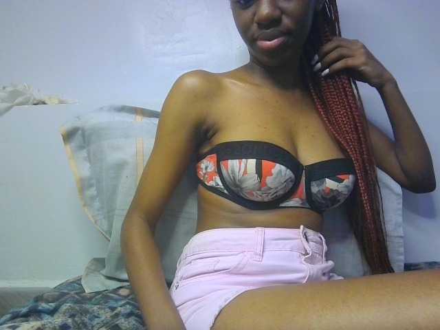 Leximia live cam on BongaCams