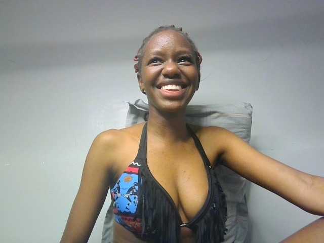 Leximia live cam on BongaCams