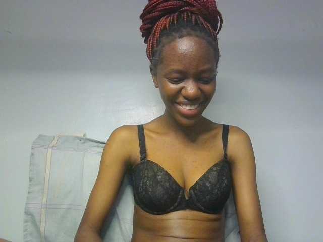 Leximia live cam on BongaCams