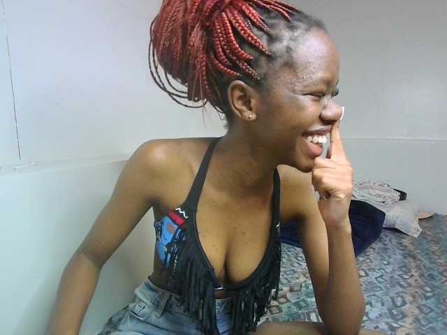 Leximia live cam on BongaCams