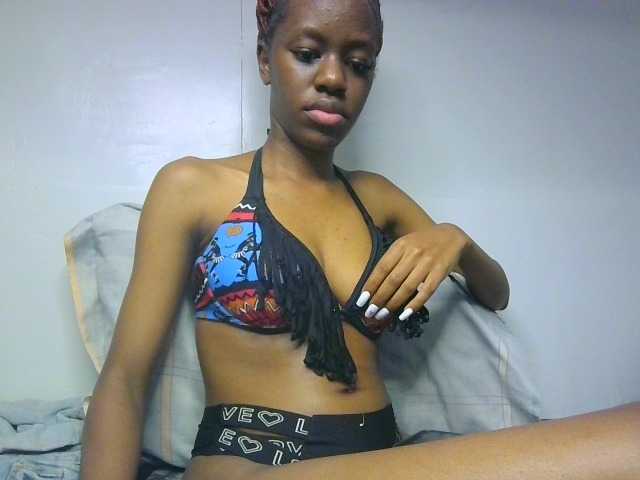 Leximia live cam on BongaCams