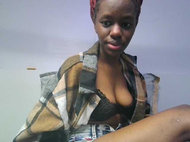 Leximia live cam on BongaCams