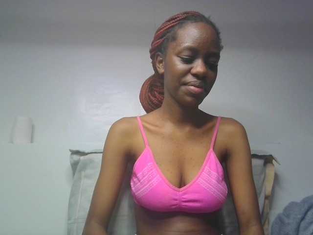 Leximia live cam on BongaCams
