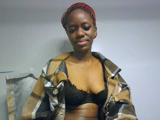 Leximia live cam on BongaCams