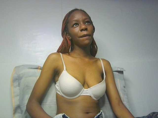 Leximia live cam on BongaCams