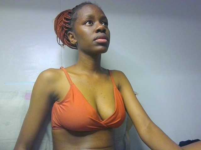 Leximia live cam on BongaCams