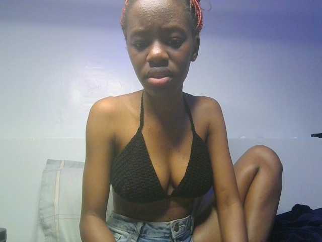 Leximia live cam on BongaCams
