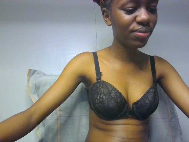 Leximia live cam on BongaCams
