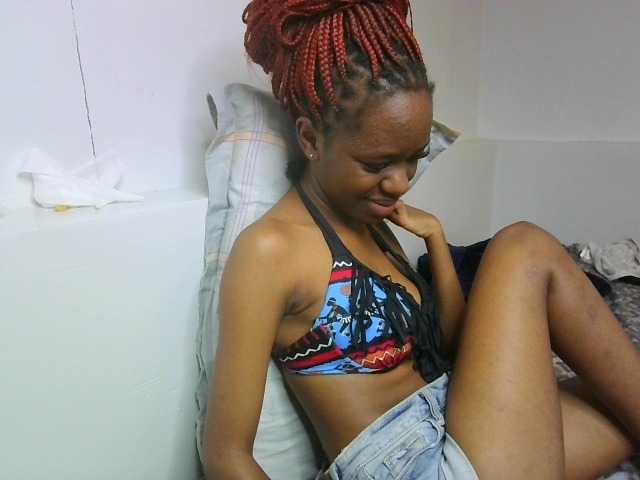 Leximia live cam on BongaCams